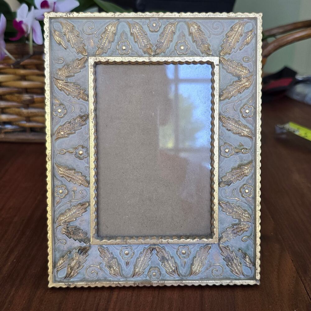 Vintage Maldon Picture Frame Gold Leaves Daisy Scalloped Edge Regency Cottage